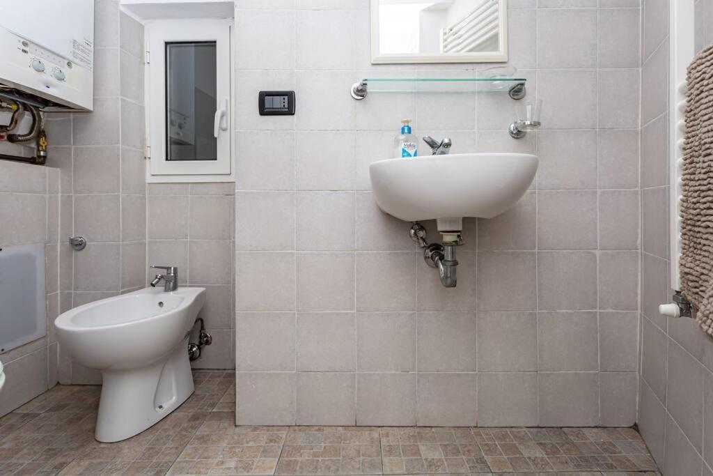 Apartment Adorno 2 - Affitti Brevi Italia Genua Zewnętrze zdjęcie