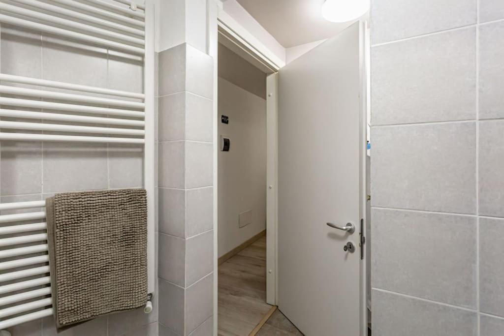 Apartment Adorno 2 - Affitti Brevi Italia Genua Zewnętrze zdjęcie