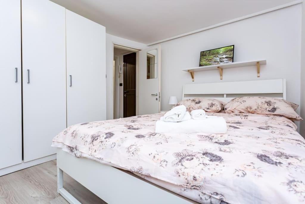 Apartment Adorno 2 - Affitti Brevi Italia Genua Zewnętrze zdjęcie